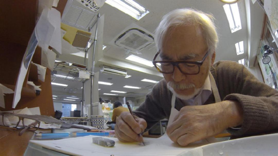 hayao-miyazaki-working